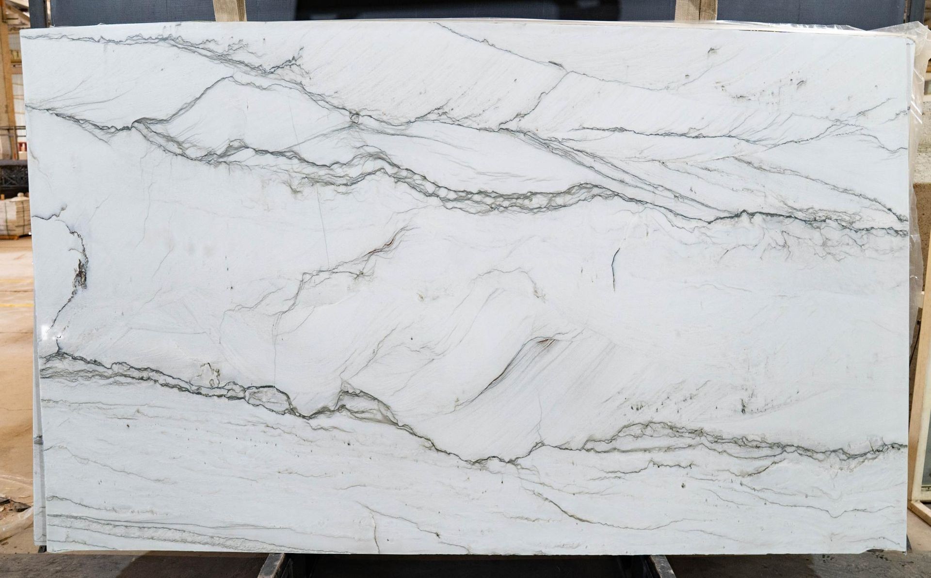 Statuario - Quartzite