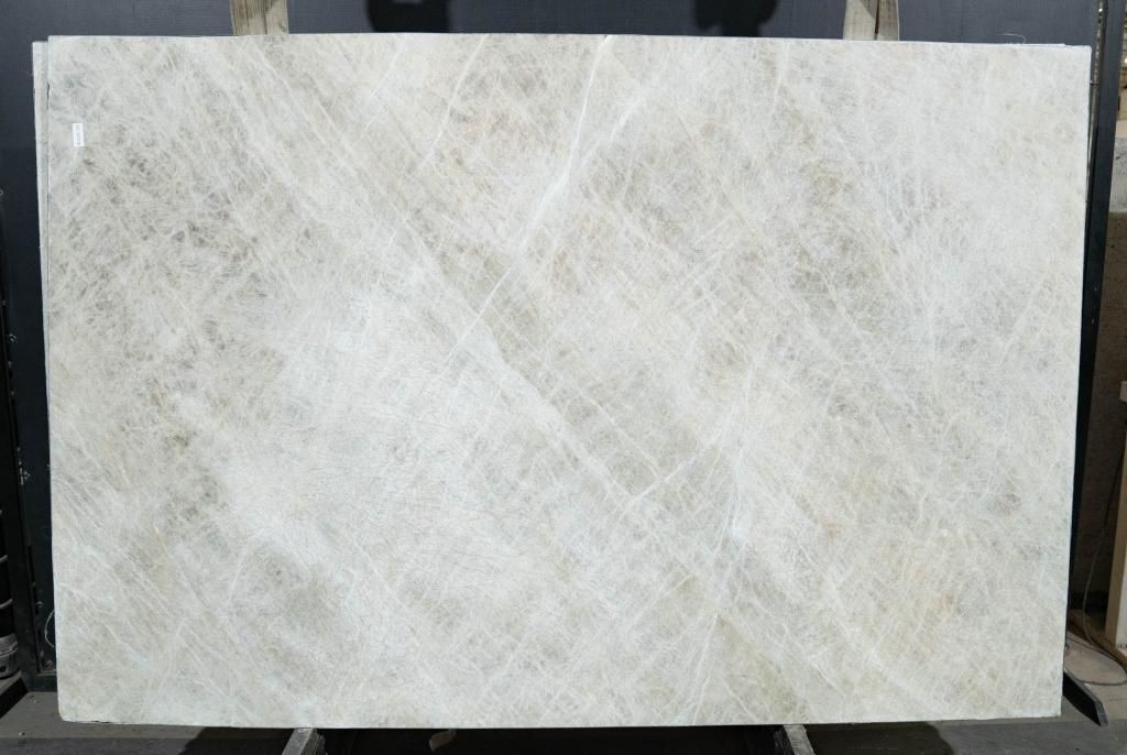 Montebello - Quartzite